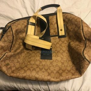 Men’s leather duffle bag